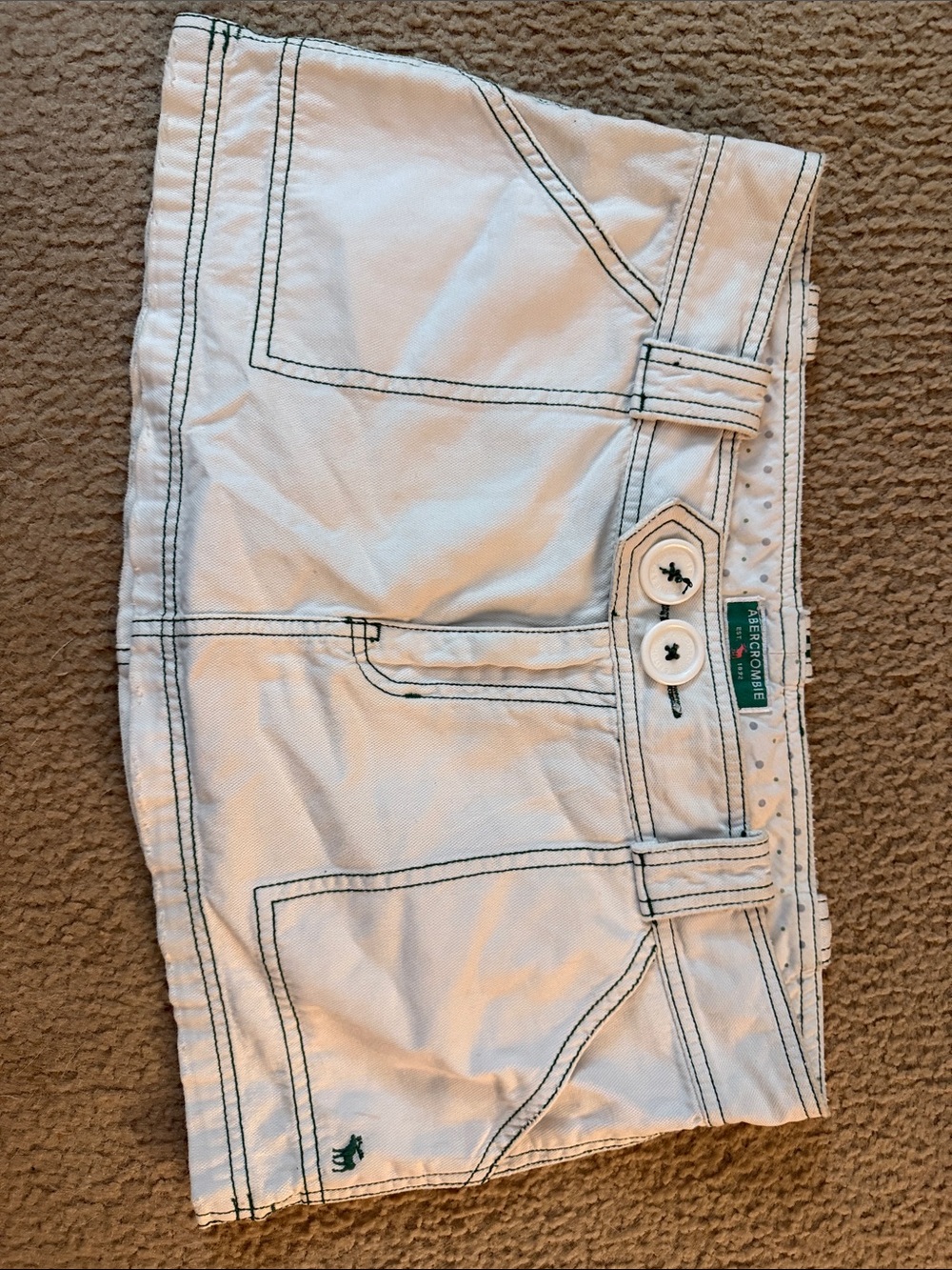 Abercrombie White Skort with green Contrast Stitching